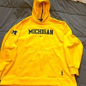 Michigan Nike pullover Sweatshirt XXL